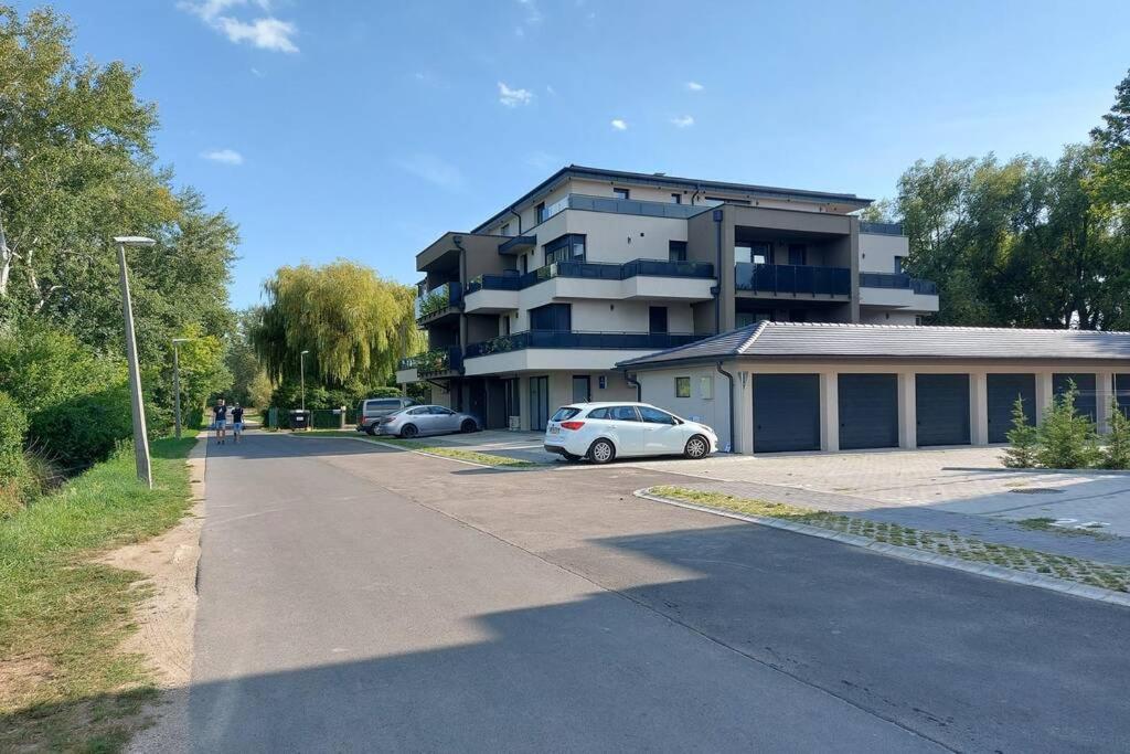 Petit Paul Apartman Keszthely Exterior photo